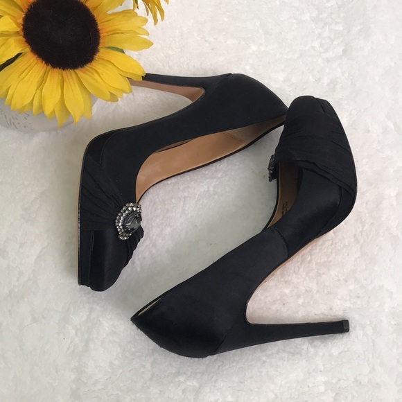 Badgley Mischka Odell Black Satin Heels - Picture 4 of 9